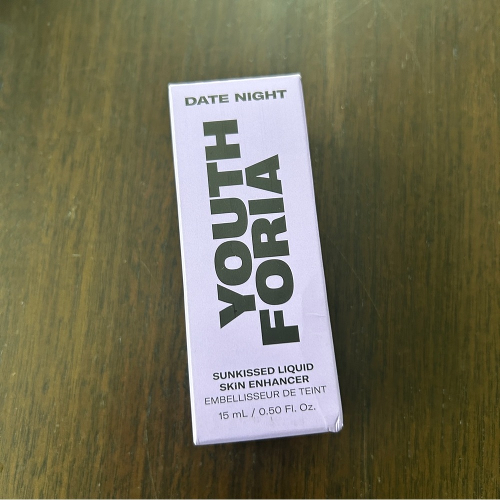 NEW youth foria Date Night Sunkissed Liquid Skin Enhancer in radiant